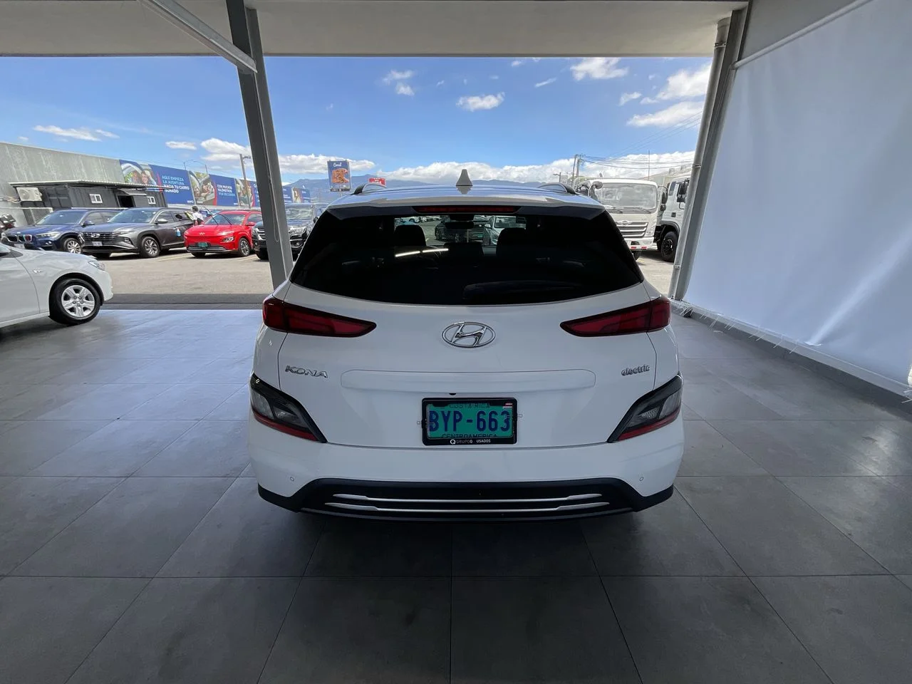 Exterior 6