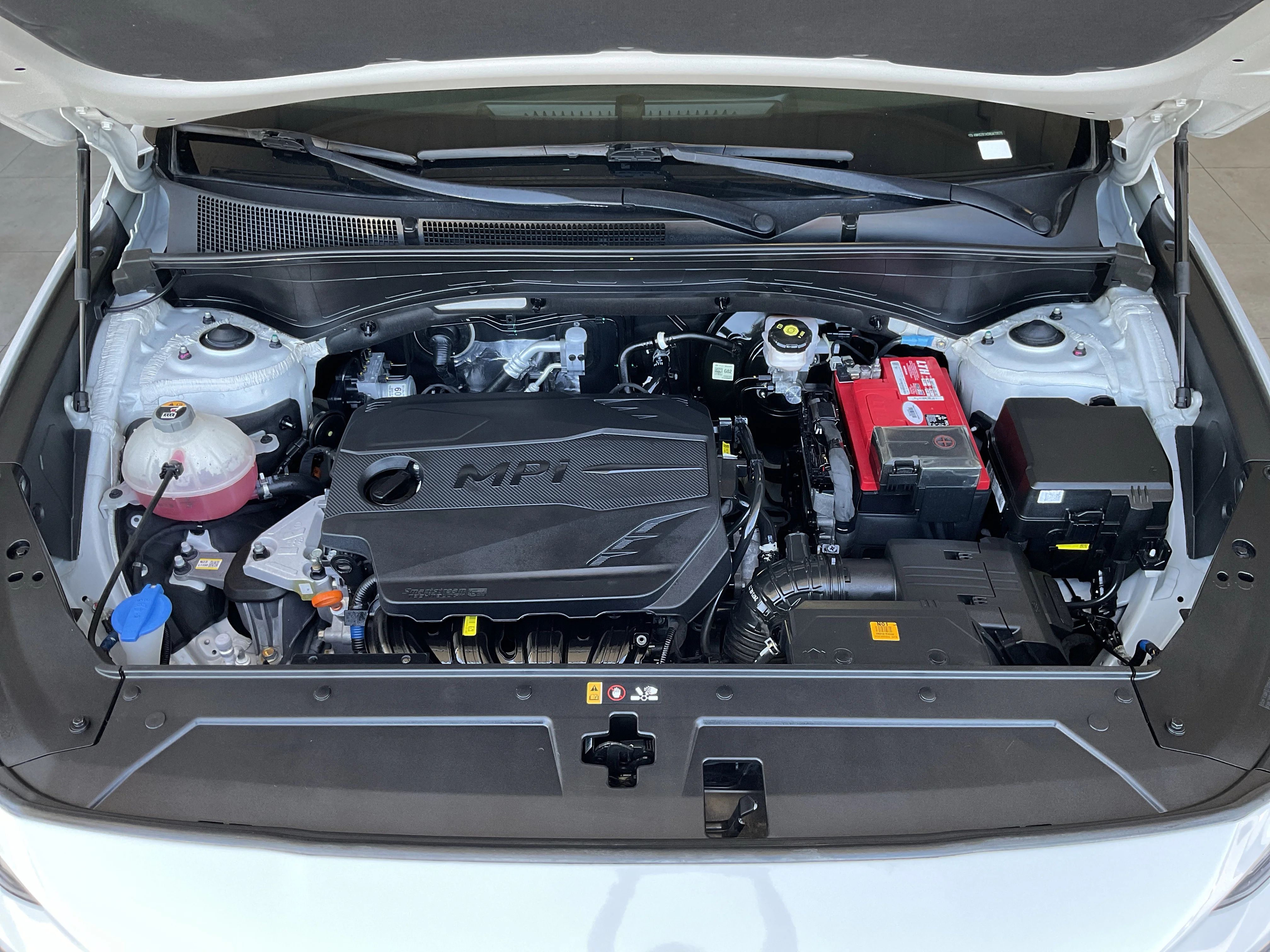 Interior 6