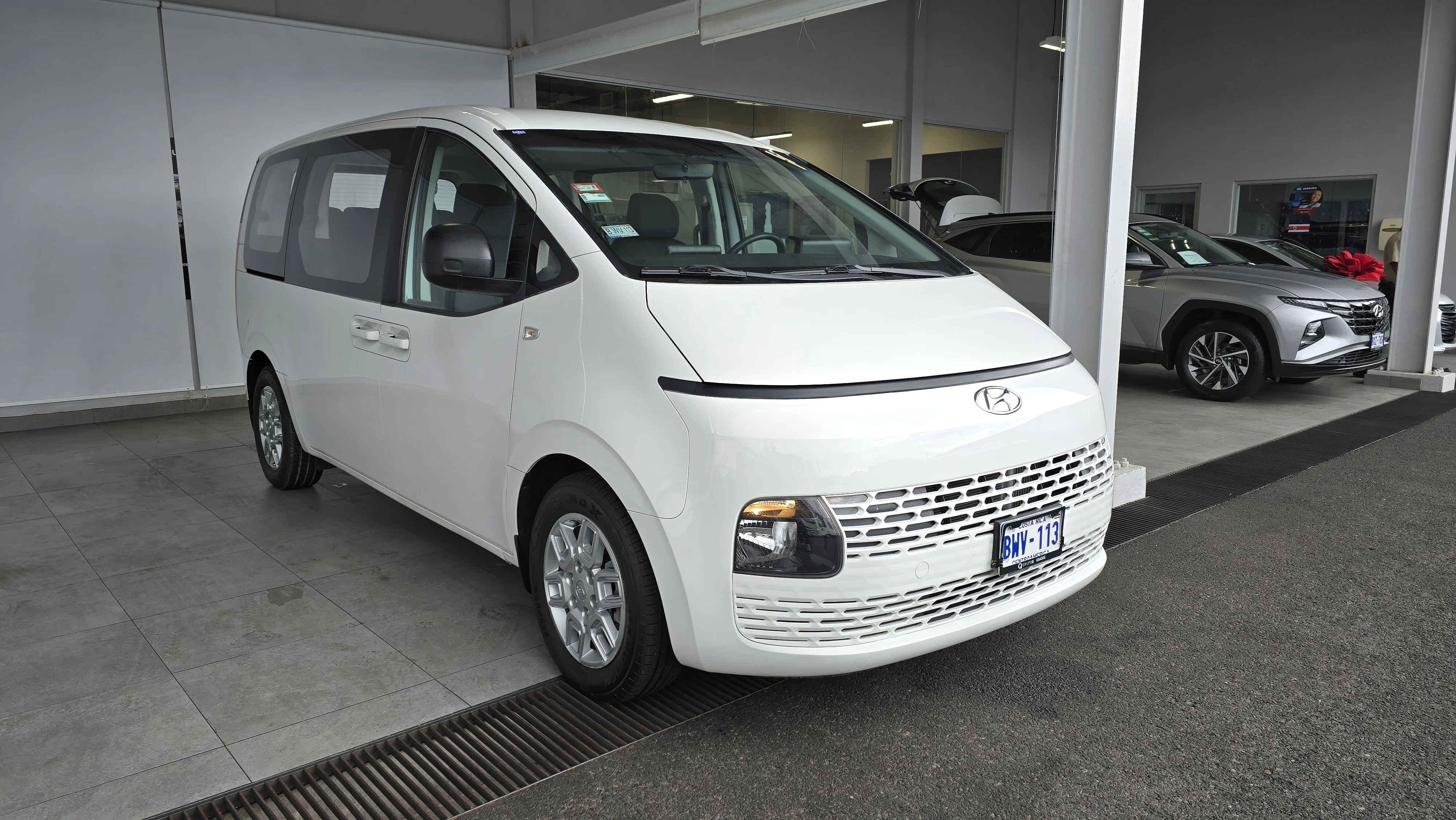 Exterior 7
