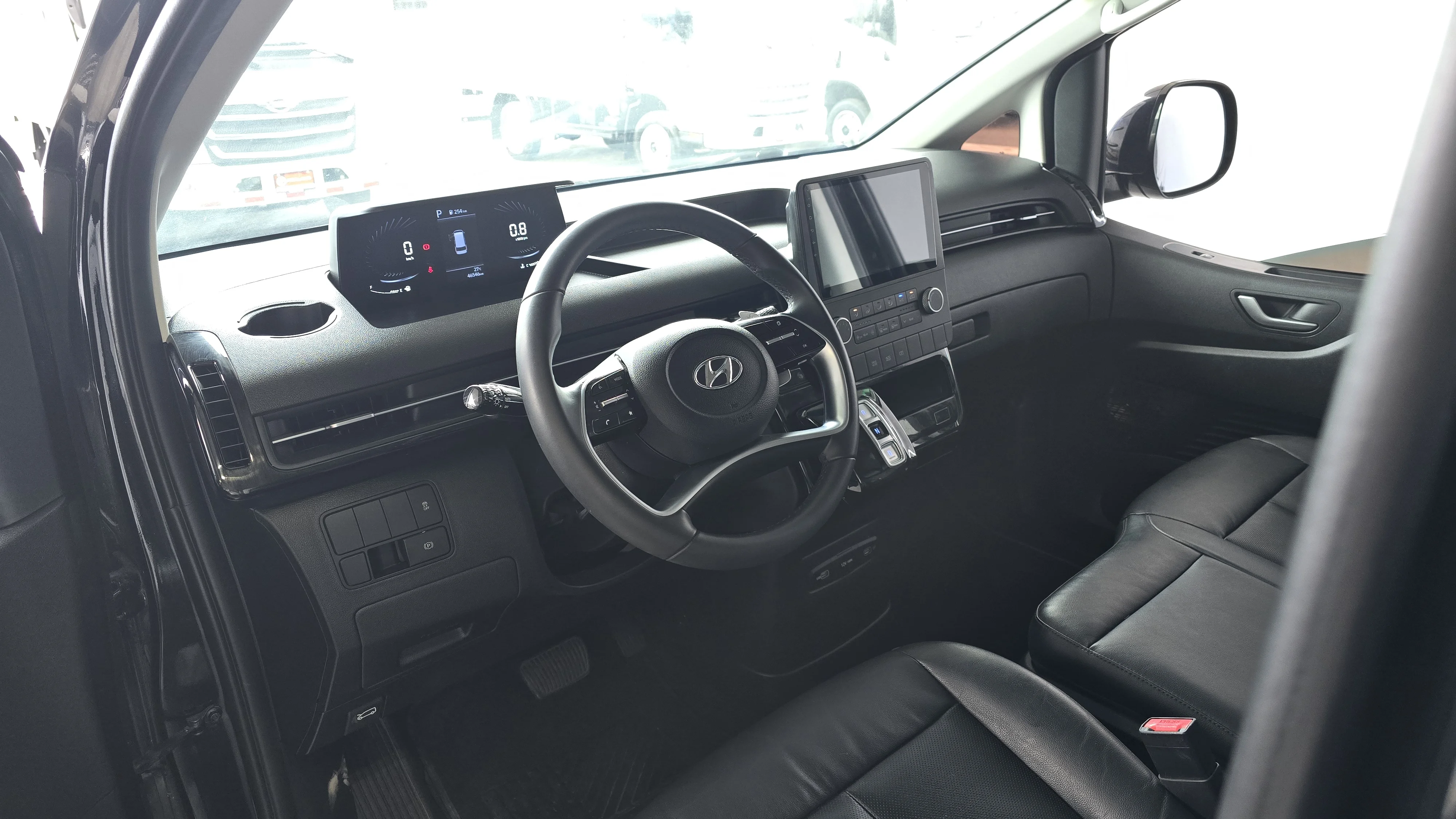 Interior 2