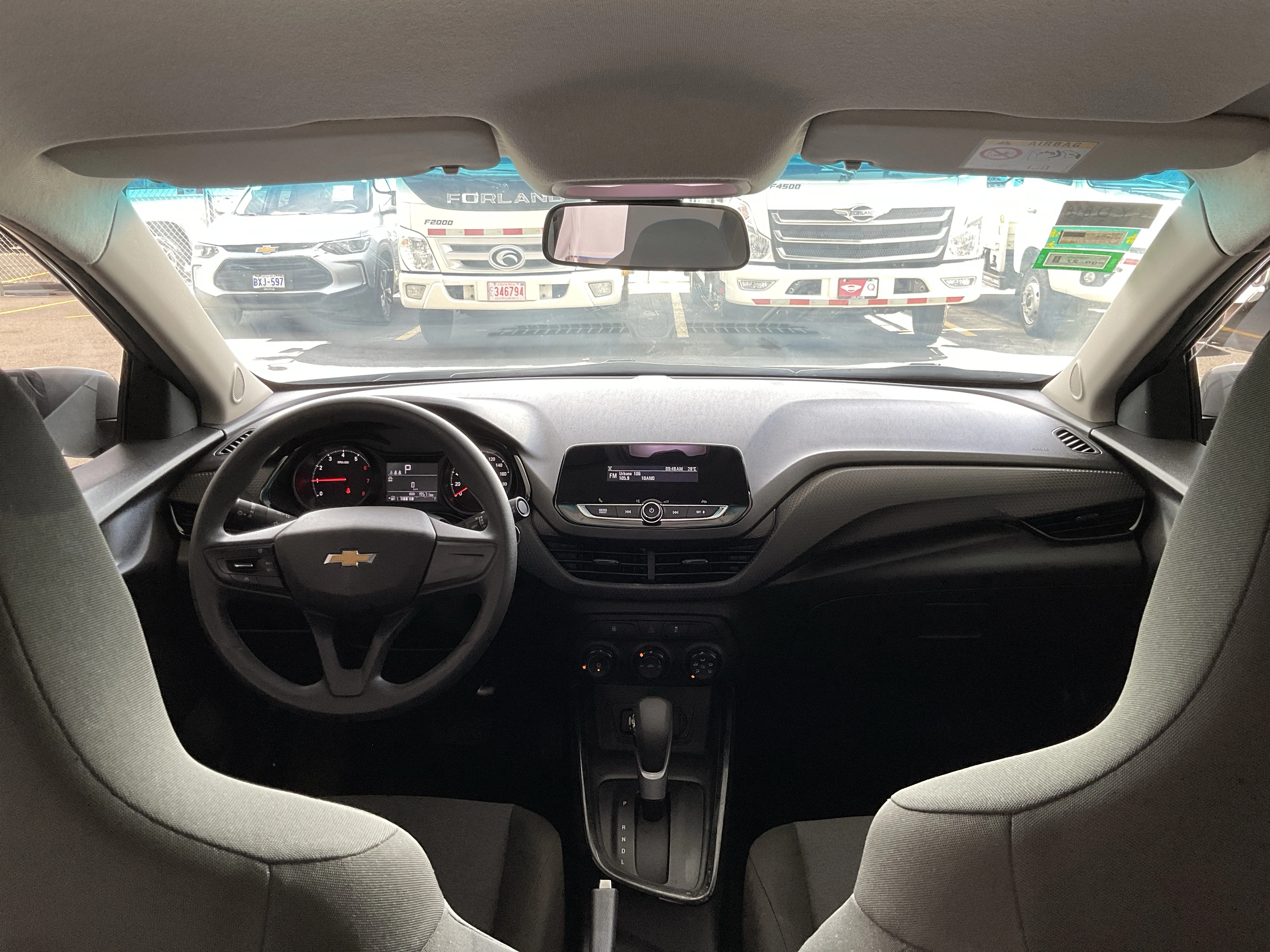 Interior 8