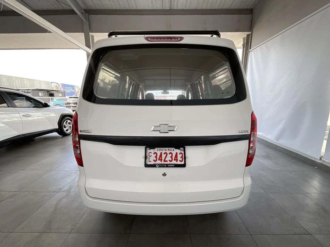 Exterior 6