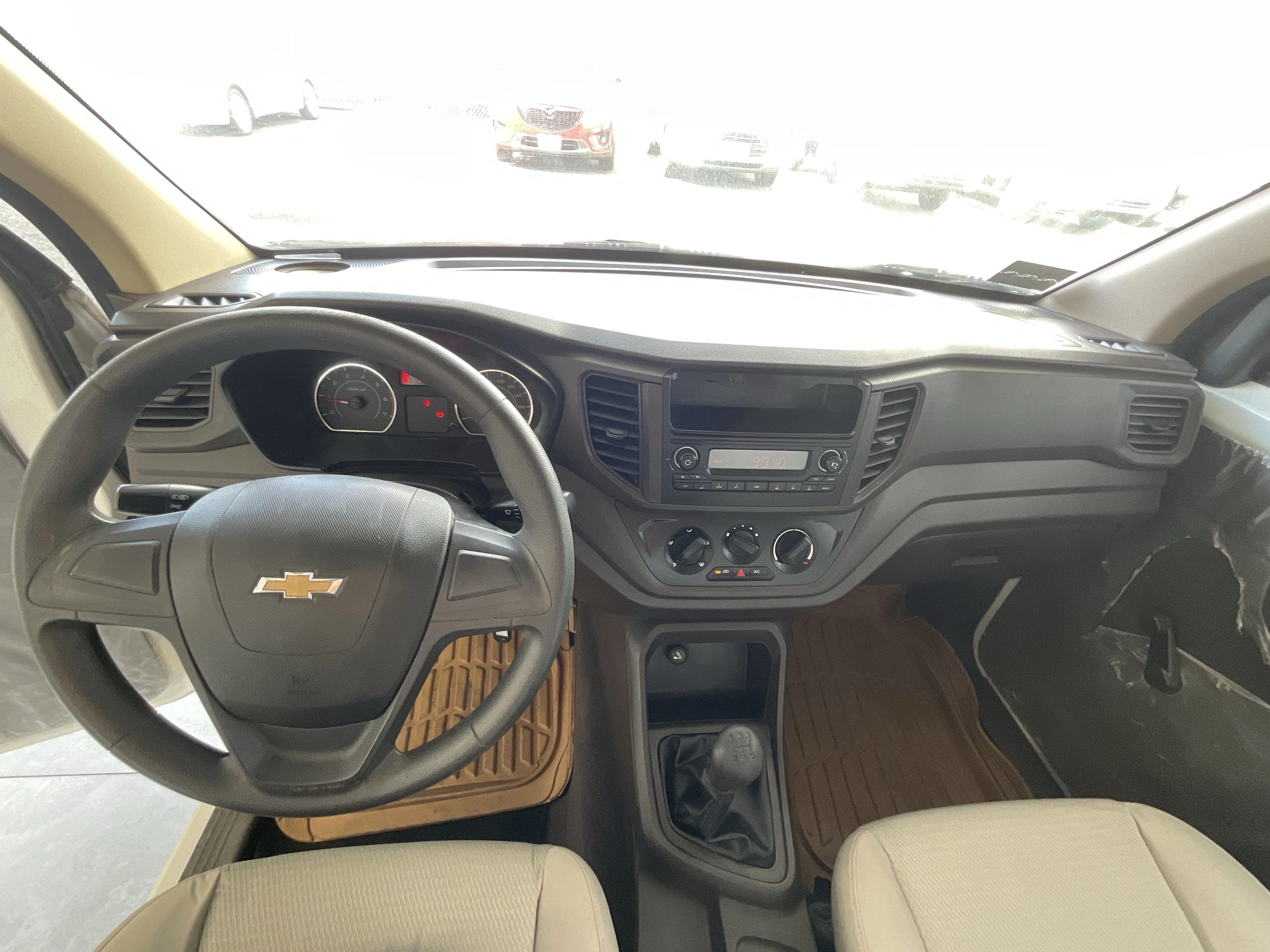 Interior 7