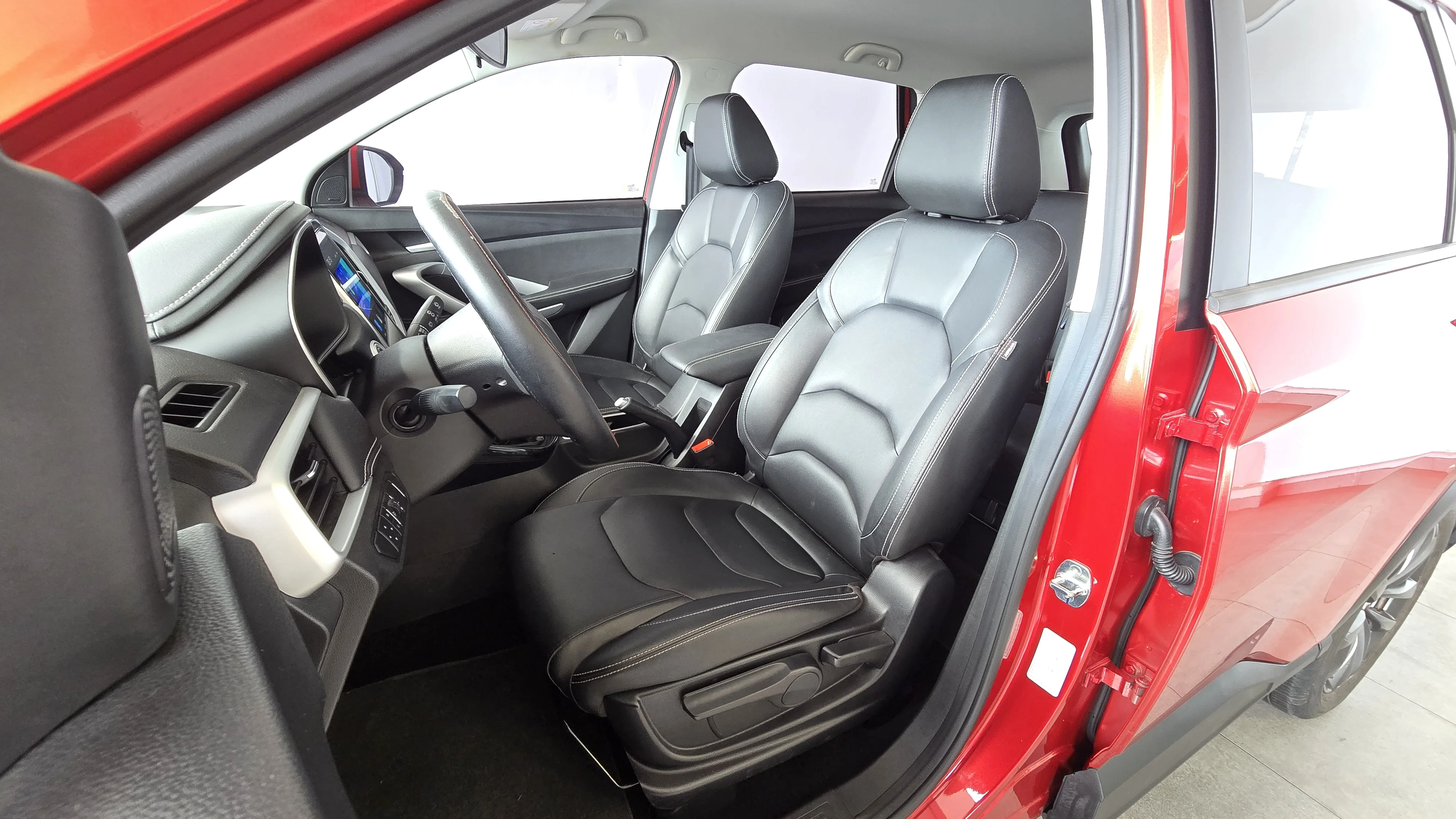 Interior 4