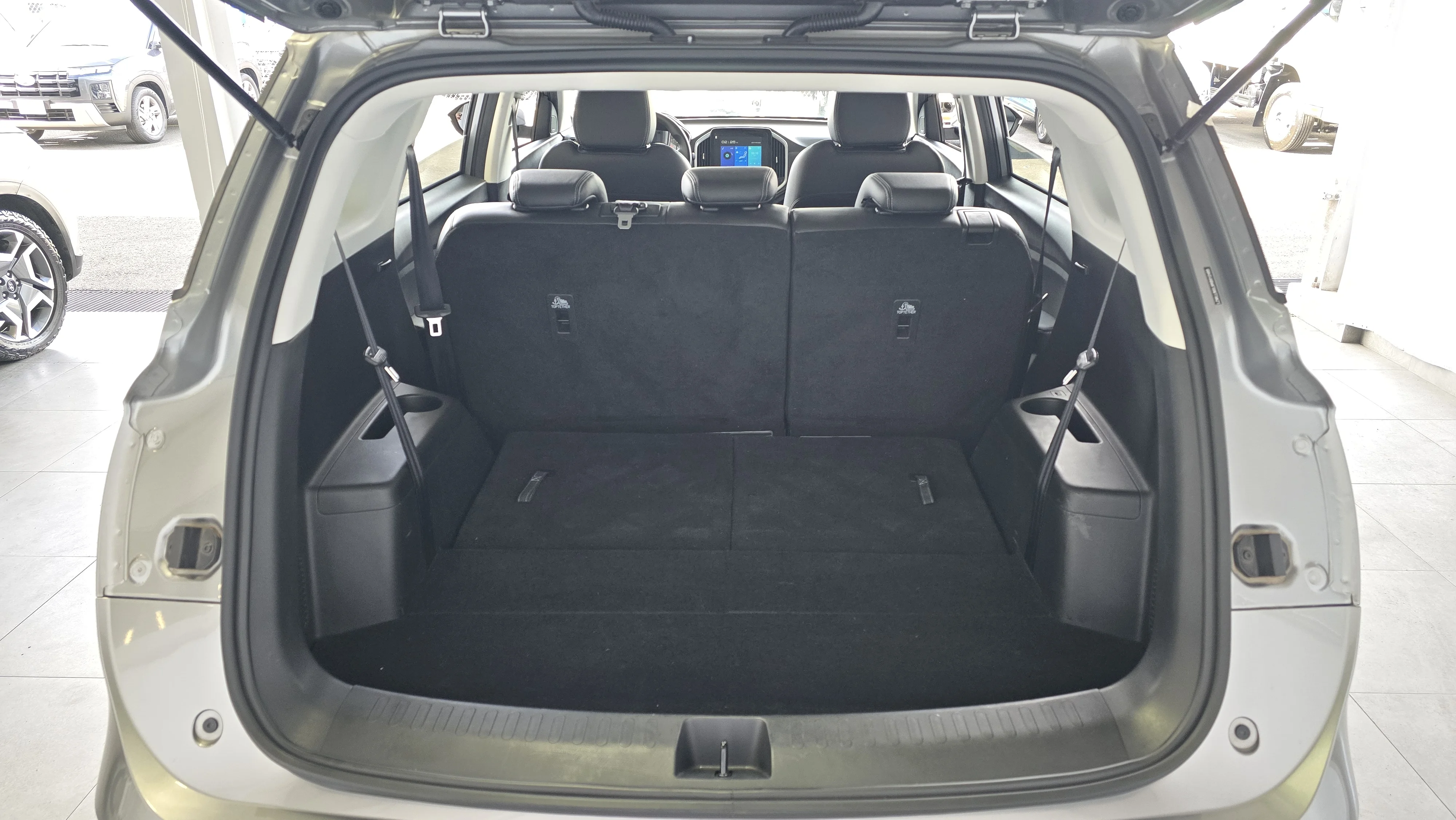 Interior 2