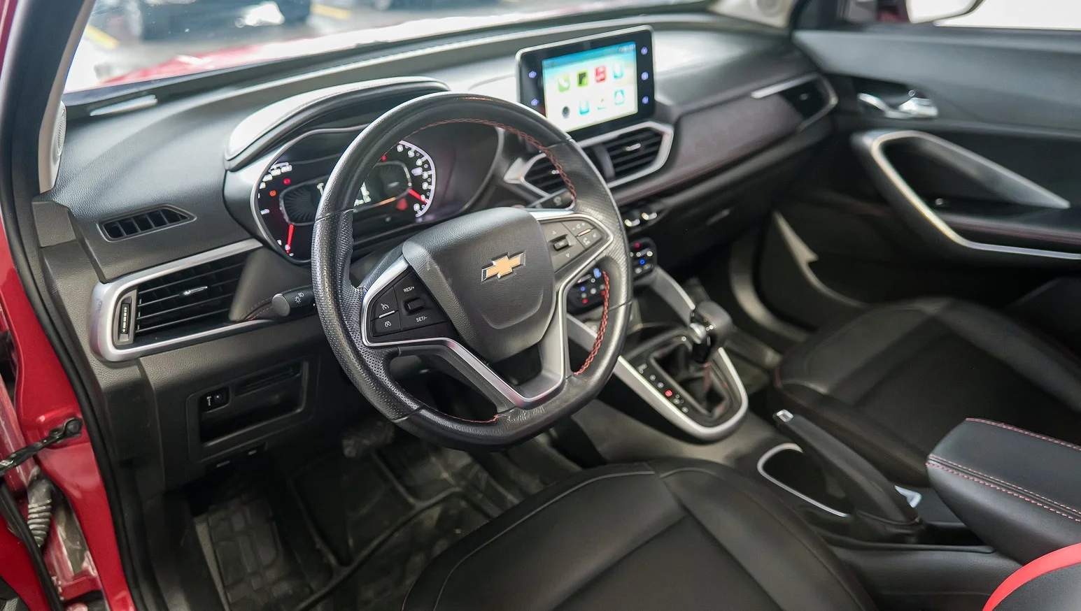 Interior 5