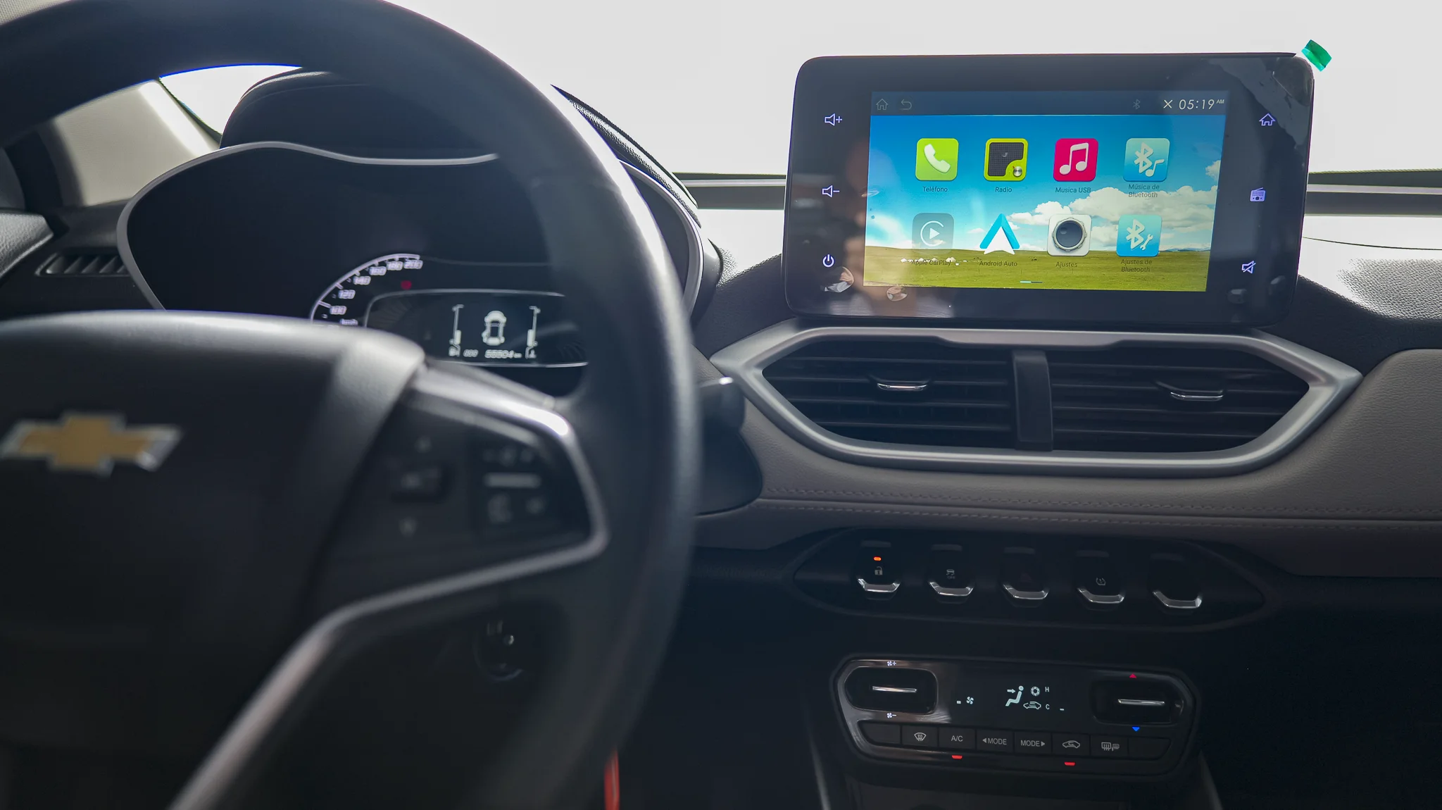 Interior 7