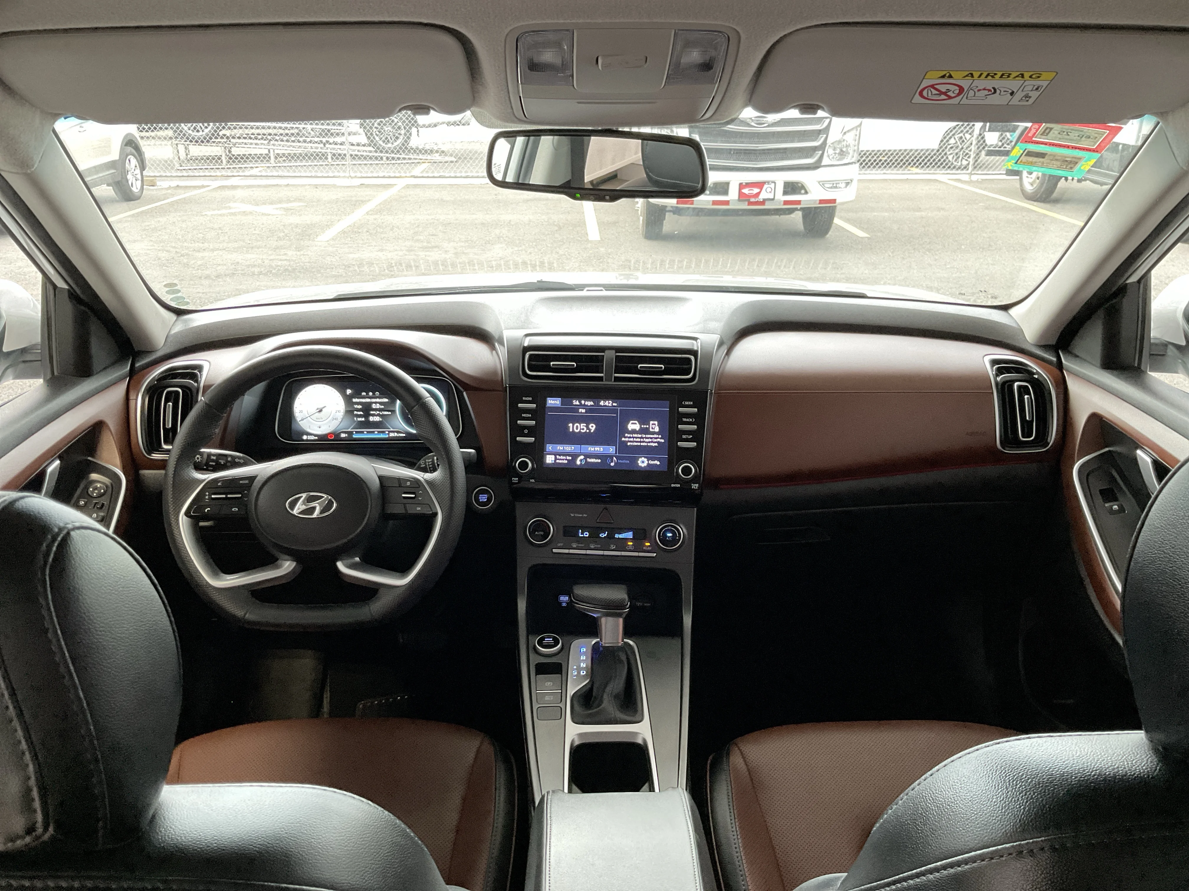 Interior 9