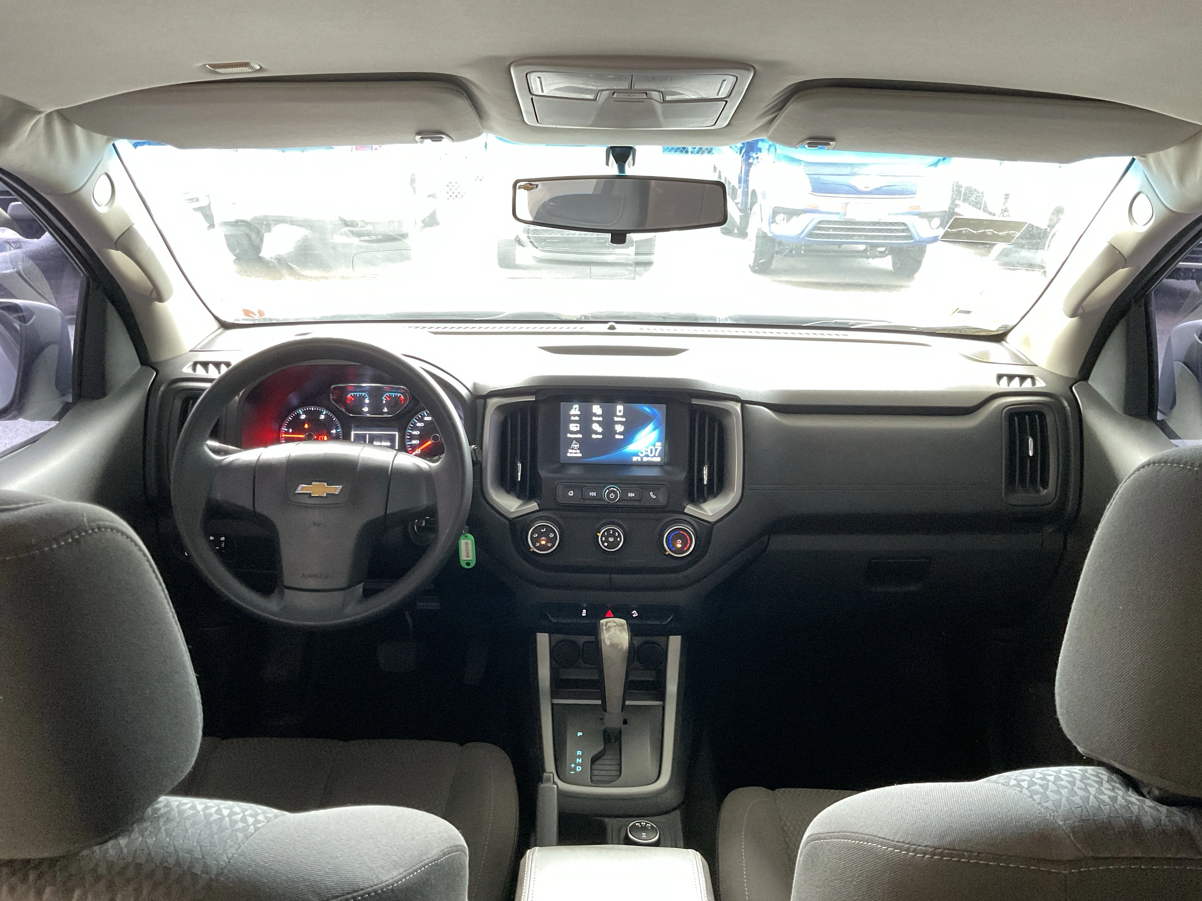 Interior 9