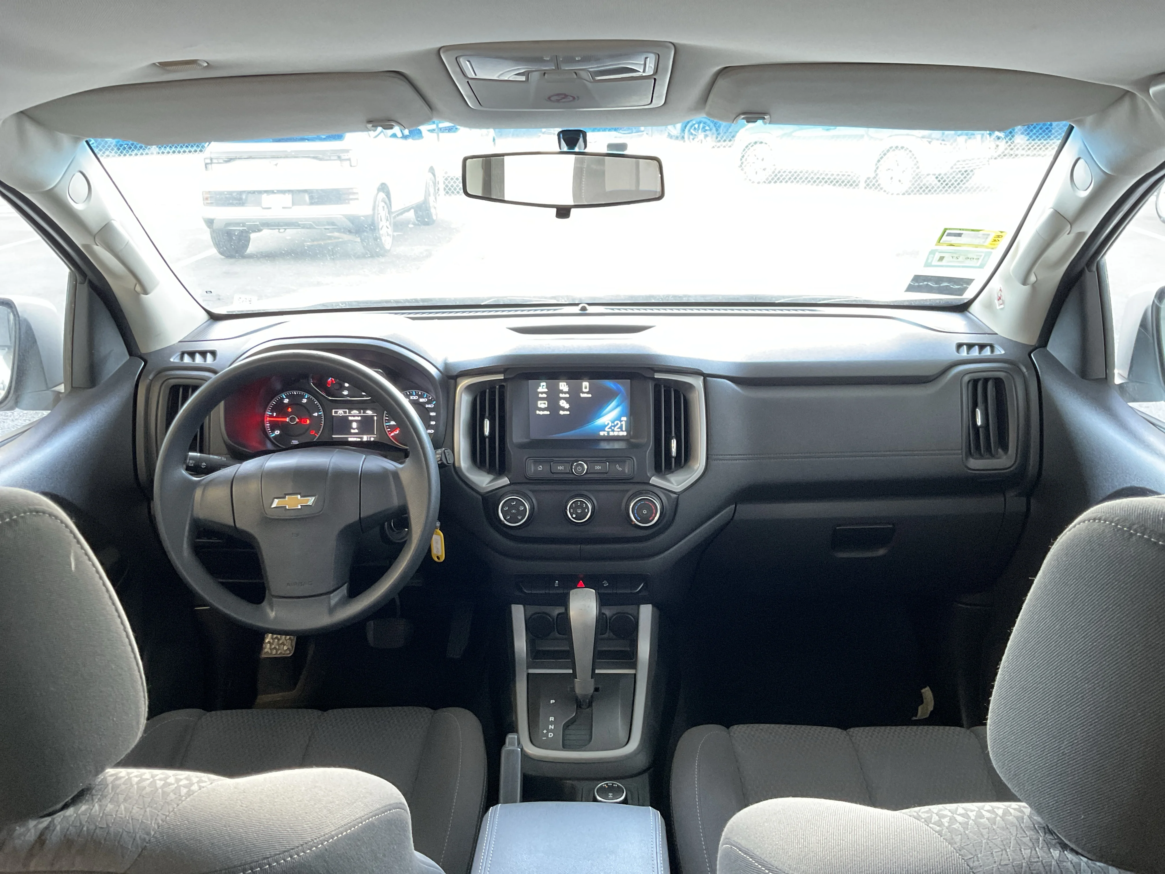 Interior 9