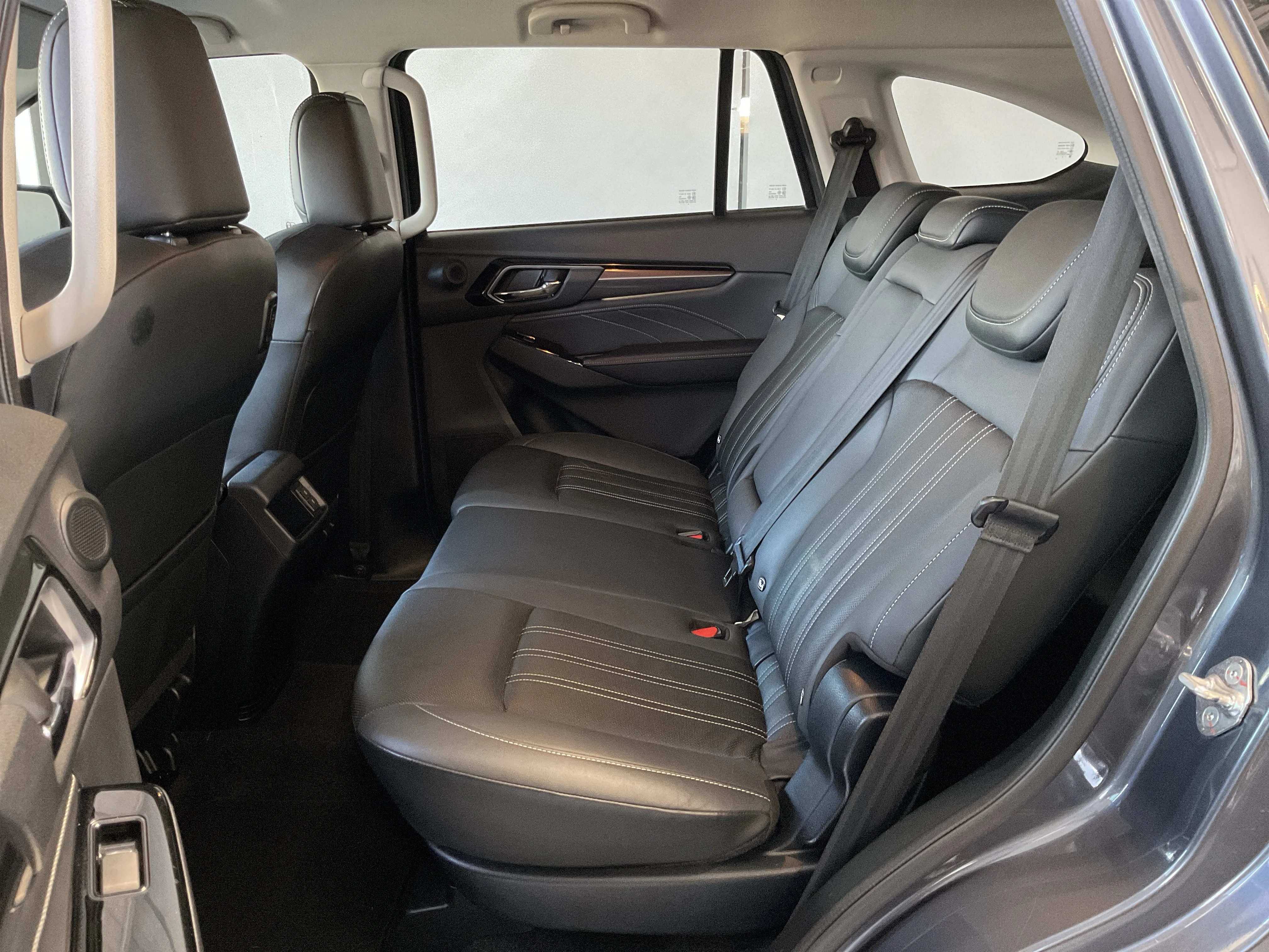 Interior 3
